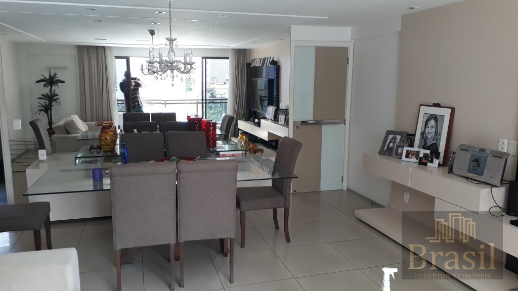 Apartamento 3 Suítes no melhor do Cocó Apartamento 3 Suítes no melhor do Cocó